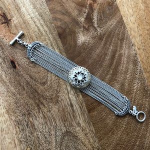 Lucky brand bracelet with toggle closure